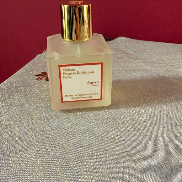 Maison Francis Kurkdjian Amyris Hair Mist with Gold Cap - Picture 5 of 5